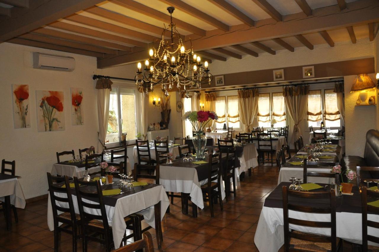 Les Deux Acacias Hotel Villepinte  Ngoại thất bức ảnh